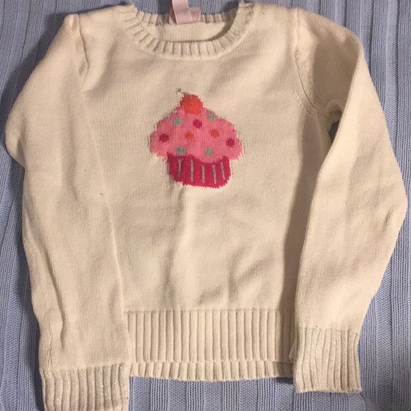 Cupcake sweater perfect for birthdays! - Picture 2 of 6